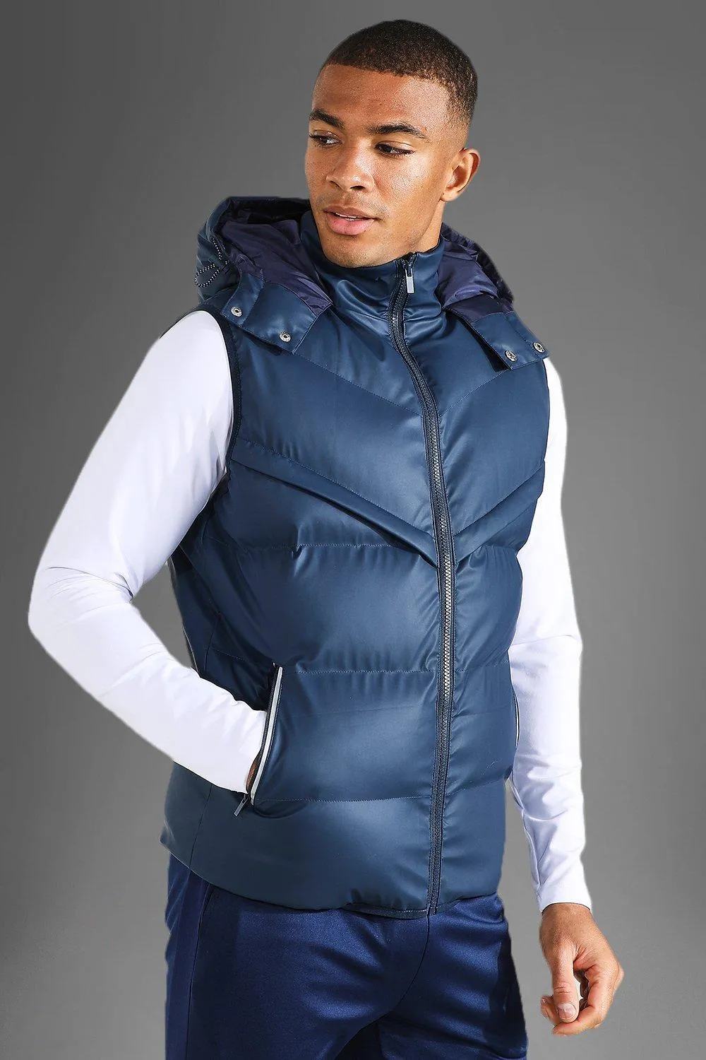 Active Gym Matte Hooded Puffer Body Warmer | boohooMAN UK