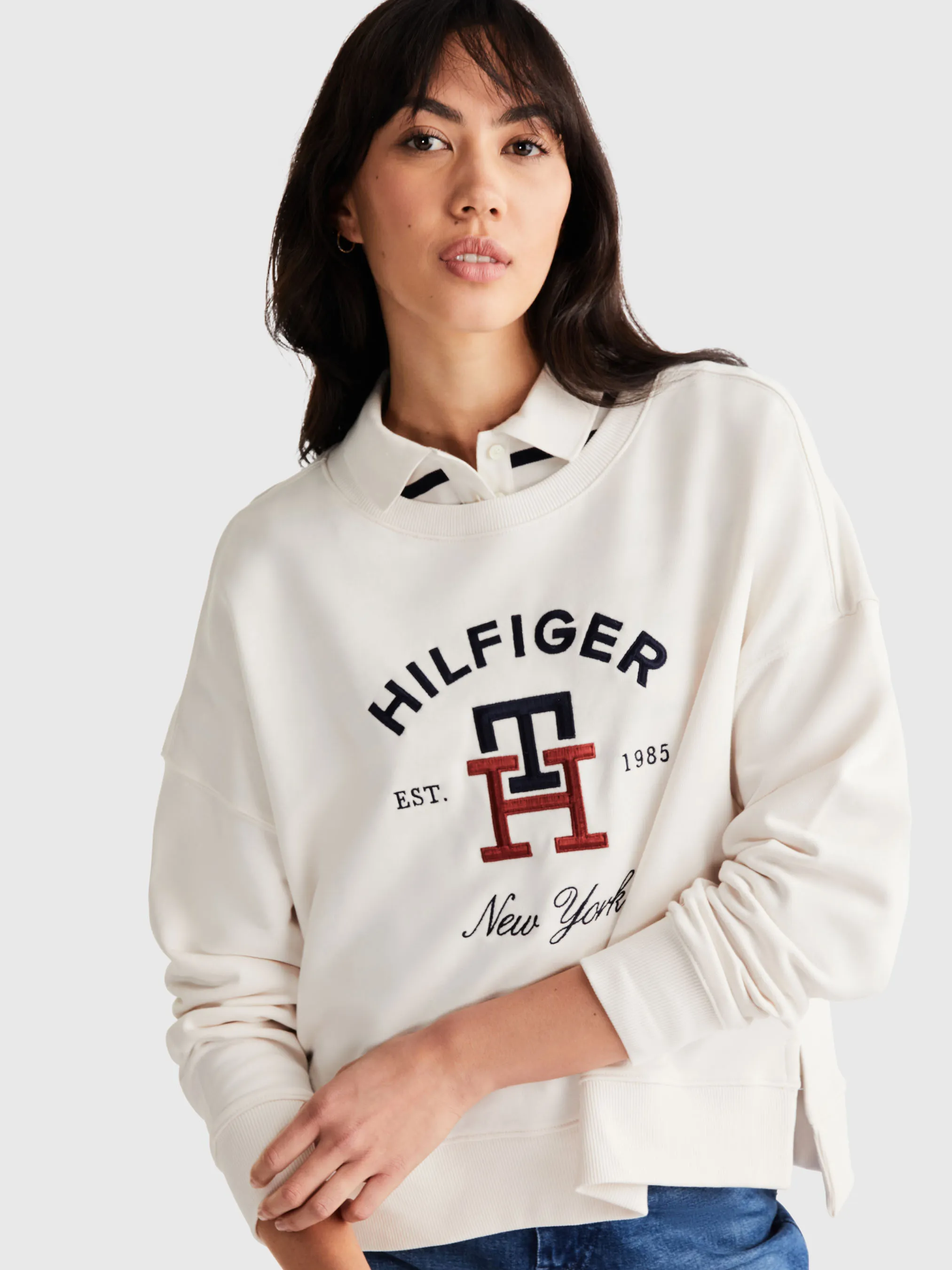 Arched Logo Monogram Sweatshirt | Sweatshirts & Hoodies | Tommy Hilfiger