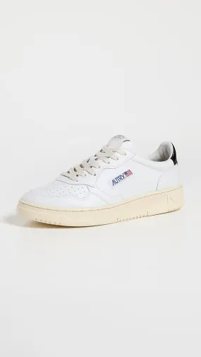 Autry   Medalist Low Top Sneakers 