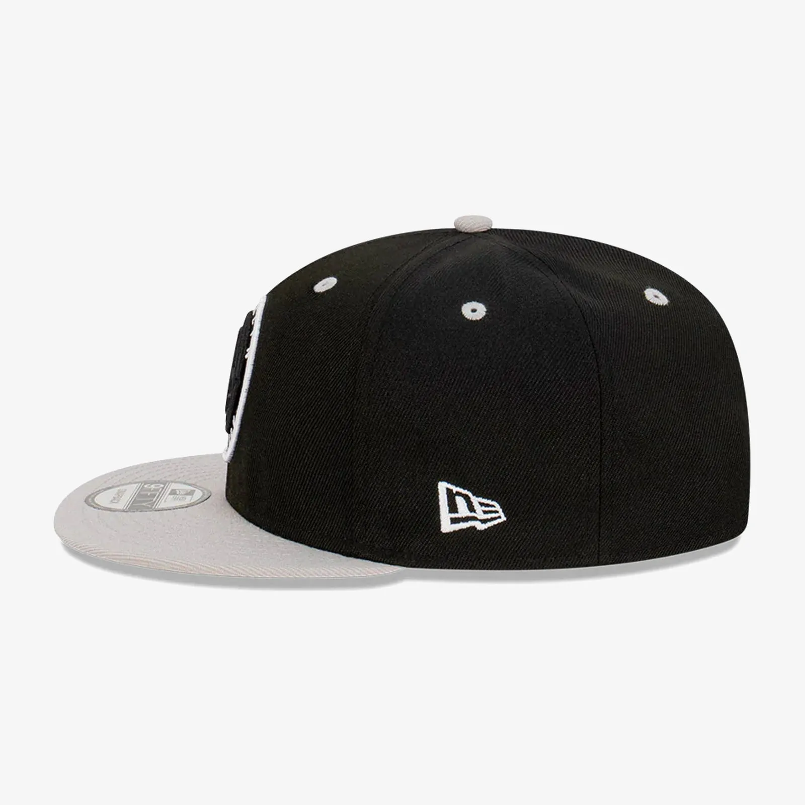 Brooklyn Nets 9Fifty 2-Tone Varsity Snapback