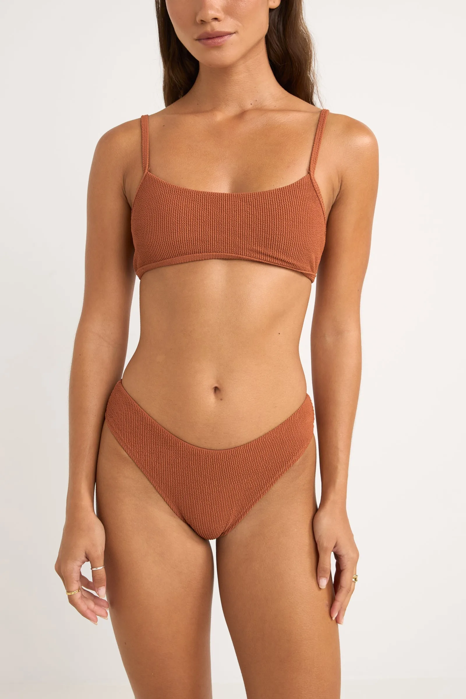 Isla Rib Crop Top Caramel