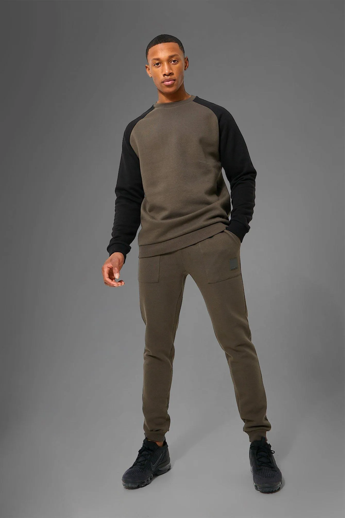 Man Active Contrast Sweater Tracksuit