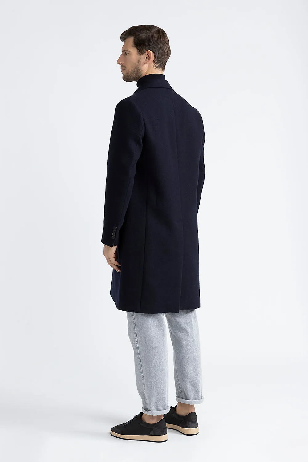 Pure wool single-breasted coat