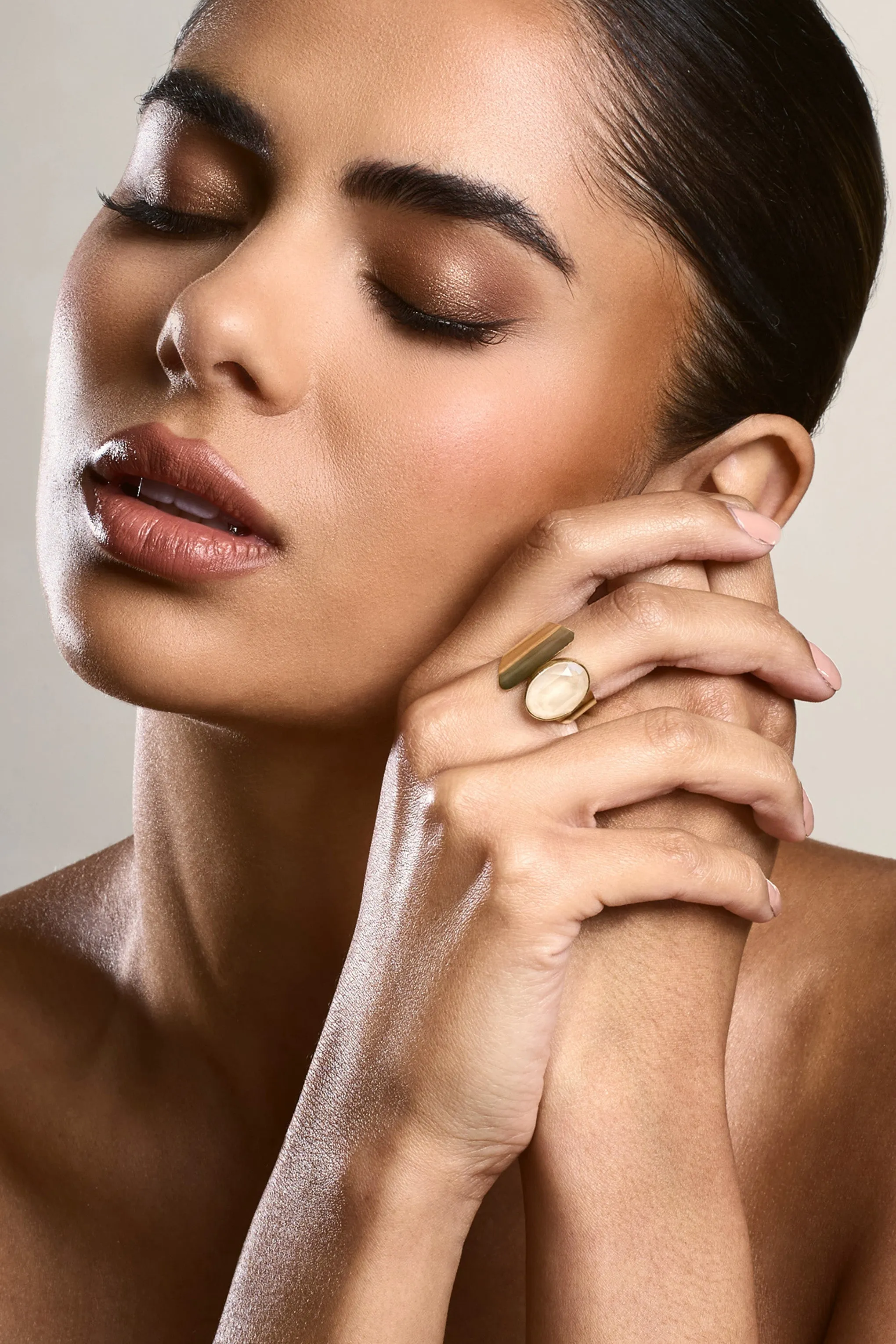 Roxi | Gold Pendant Wrap Ring