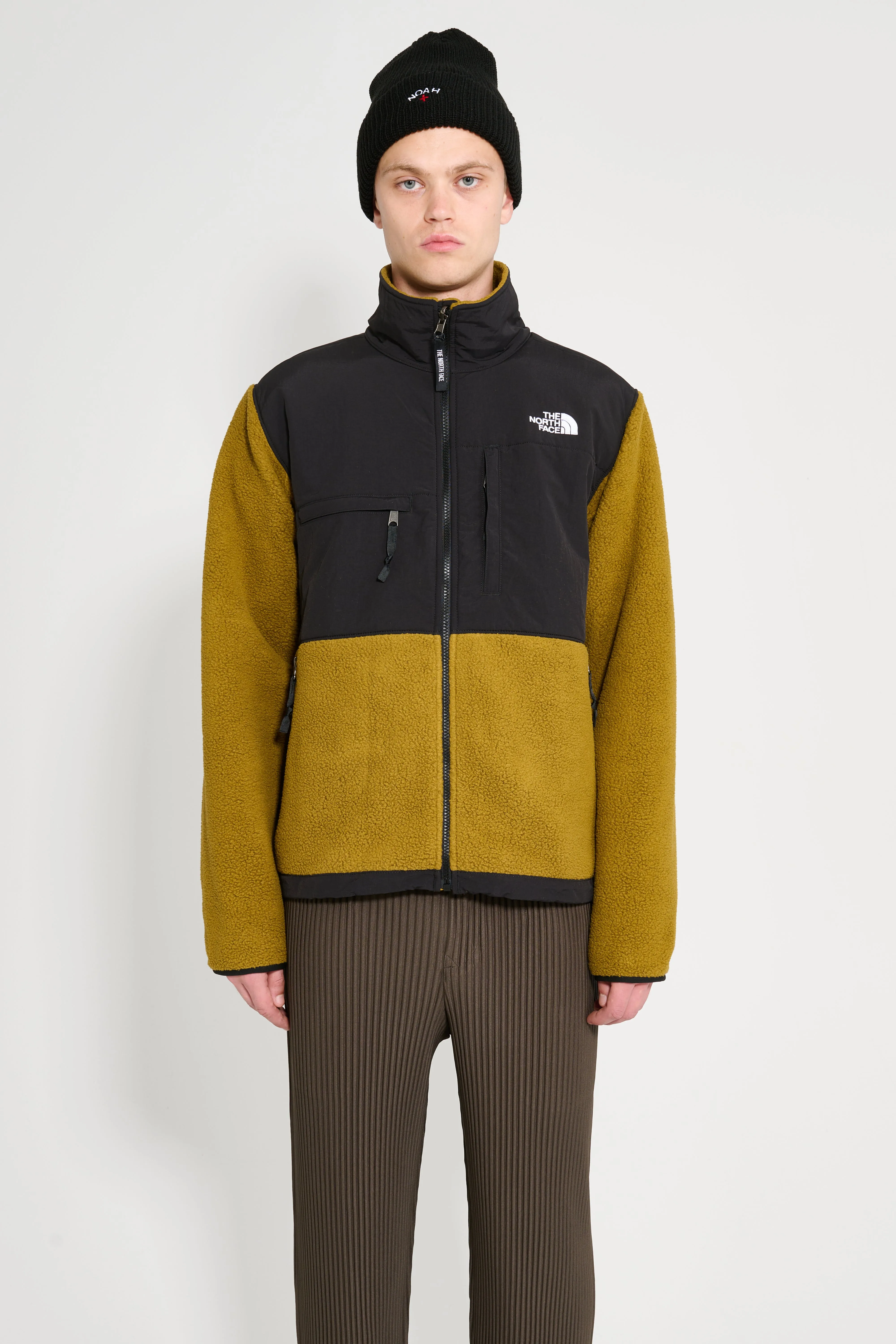 The North Face Retro Denali Jacket Moss Green / TNF Black