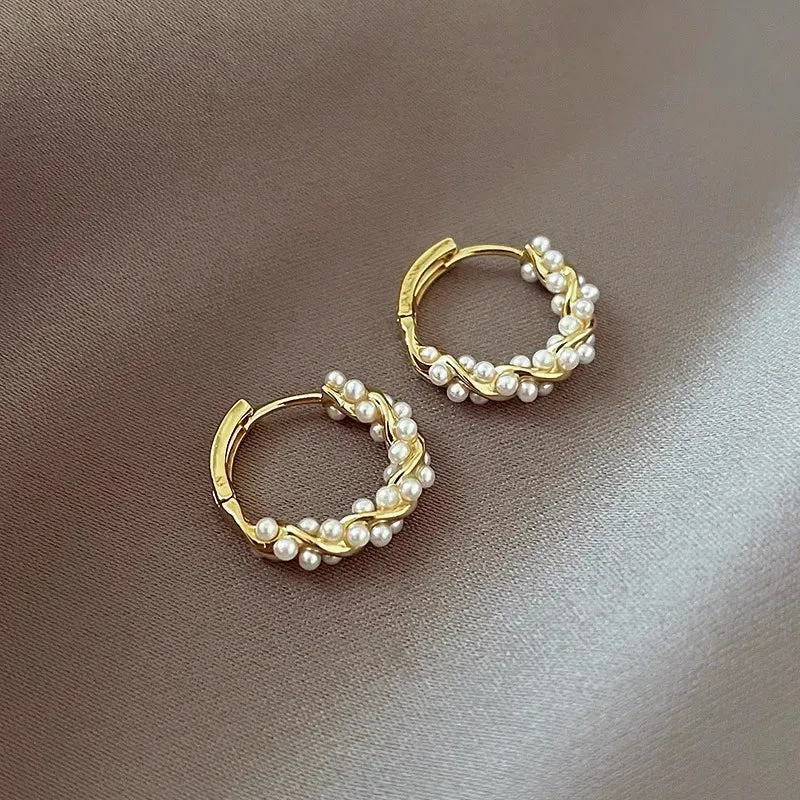 Twisted Pearl Hoop Earrings